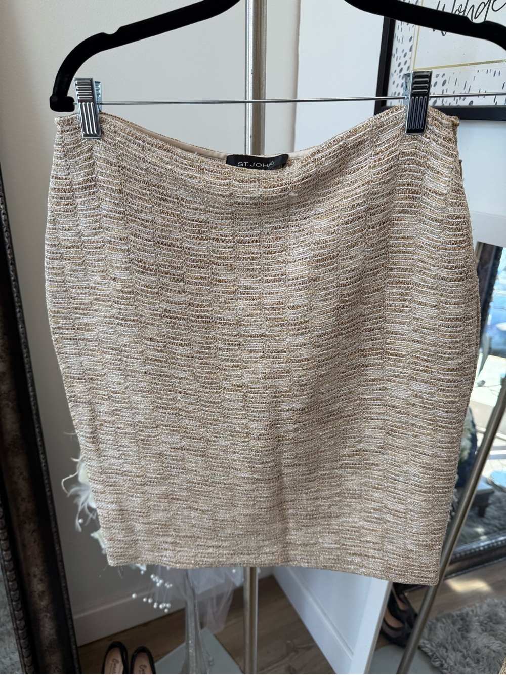 St. John Beige Cream Bouclé Pencil Skirt vintage